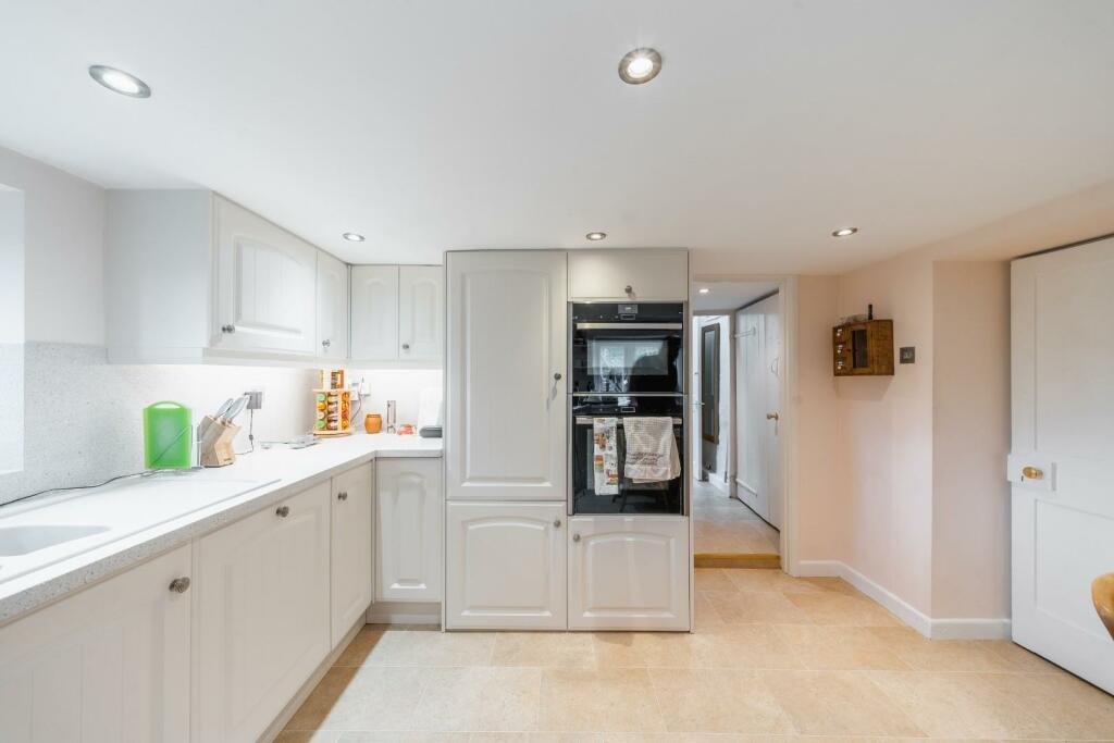 Additional image 14 of Quintessential "Chocolate Box" cottage in the heart of Yatton Village