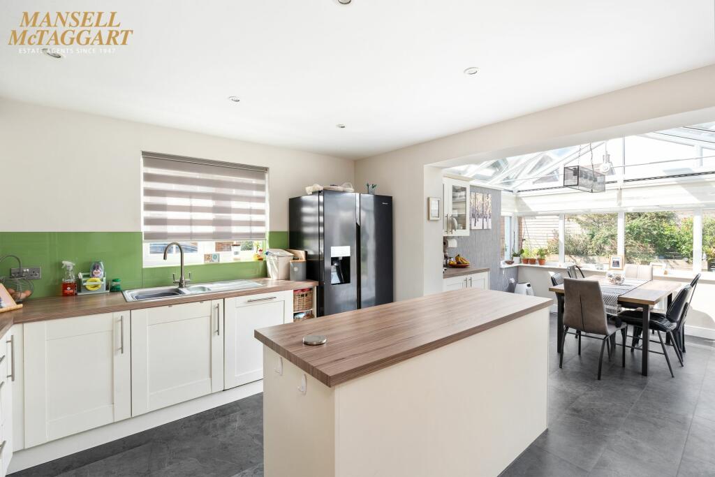 Additional image 4 of Oak Tree Drive, Hassocks, BN6