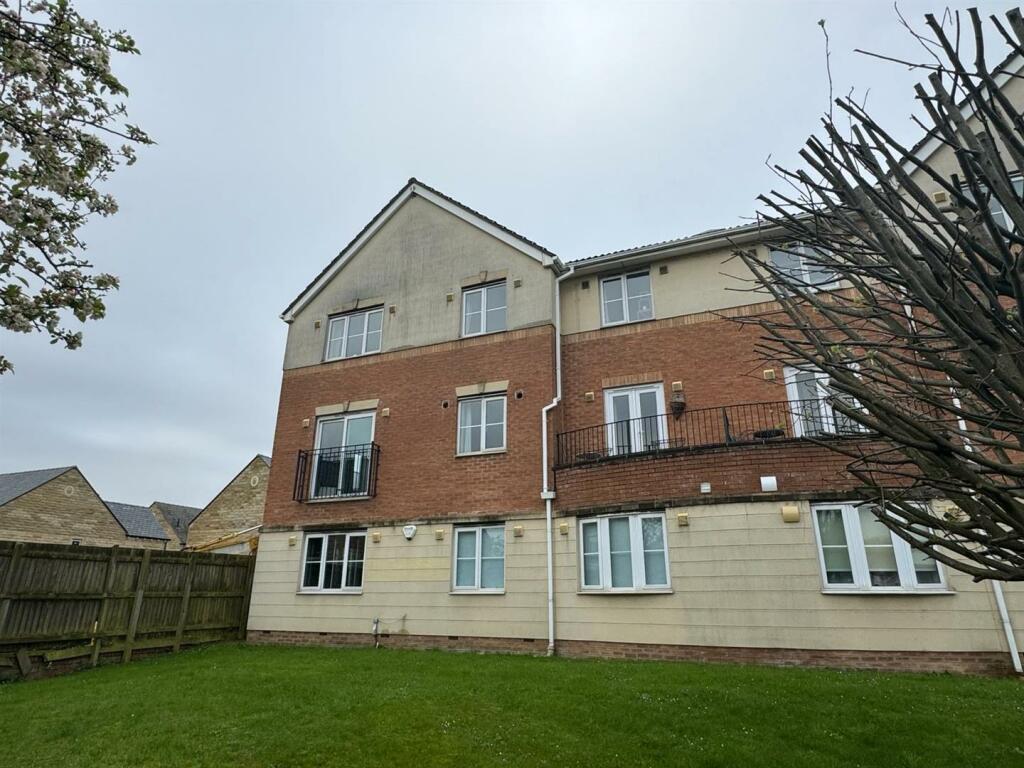 Additional image 8 of Manor Park Road, Cleckheaton