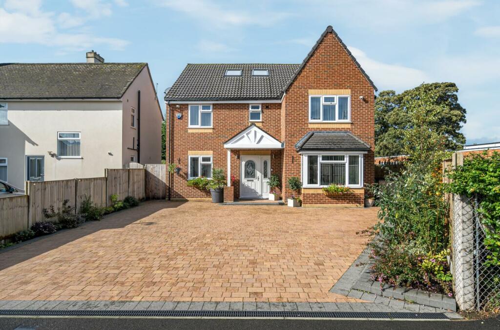 Additional image 23 of Broadway, Yate