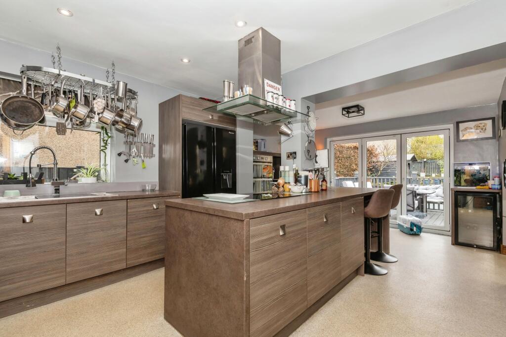 Additional image 20 of Oakleigh Avenue, Bradford, BD14