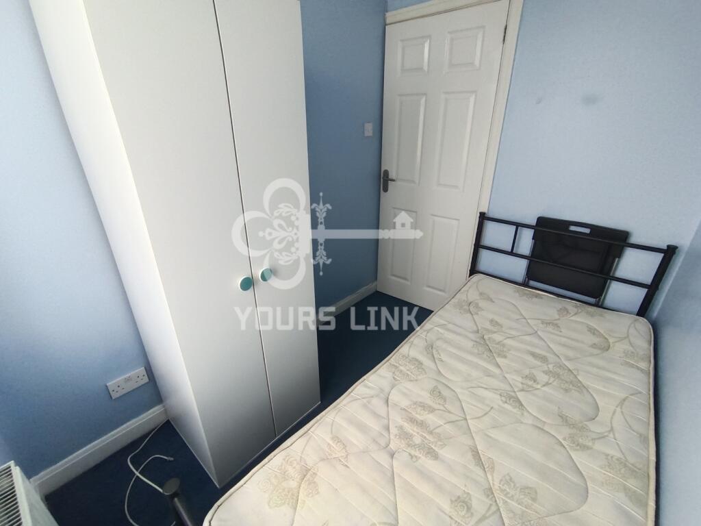 Additional image 3 of Station Road, Bristol