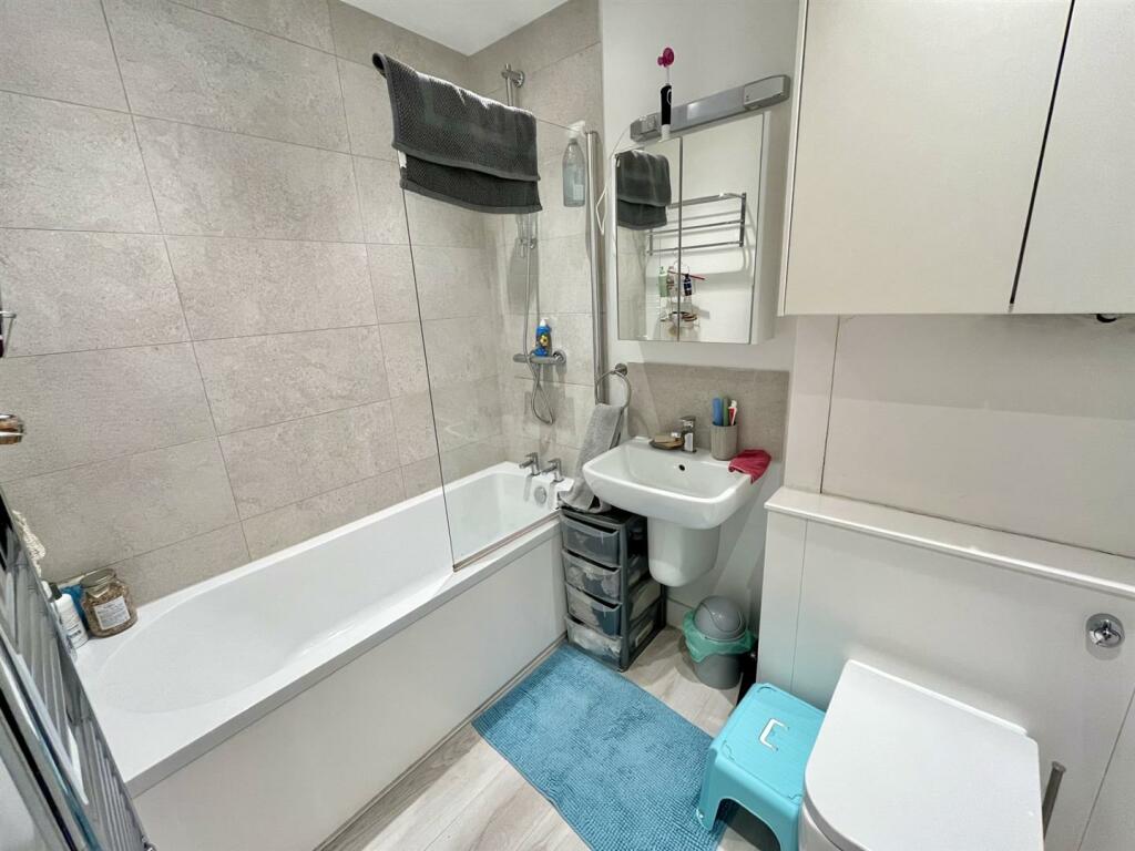 Additional image 6 of High Street, Newhaven