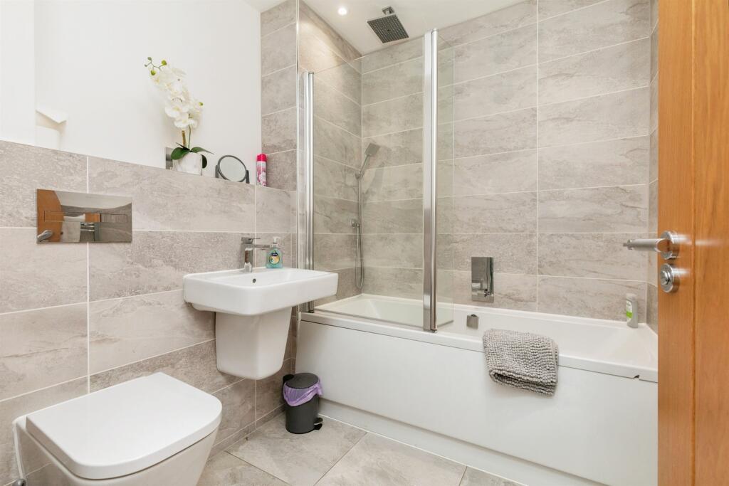 Additional image 17 of Fernhill, Almondsbury, Bristol