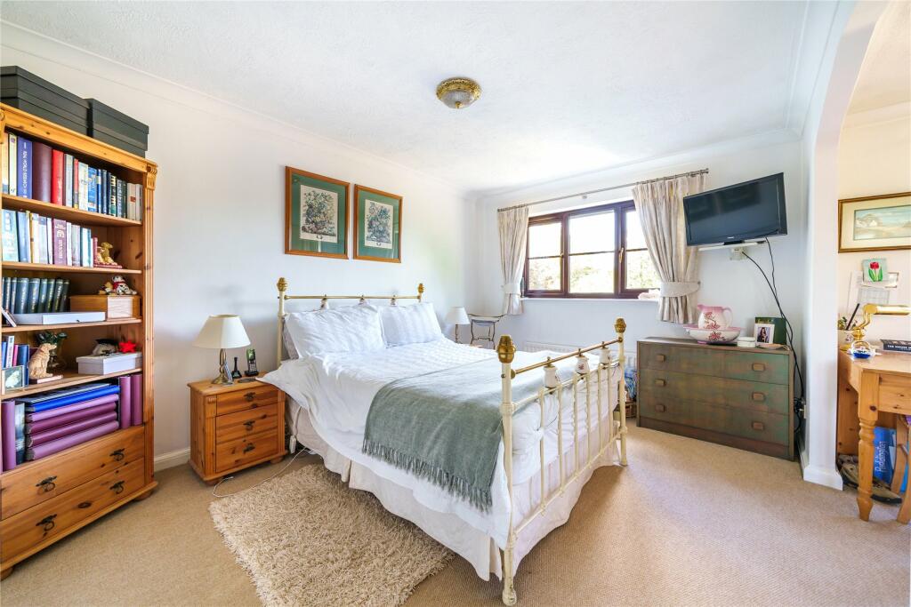 Additional image 8 of Holmbury Park, Bromley