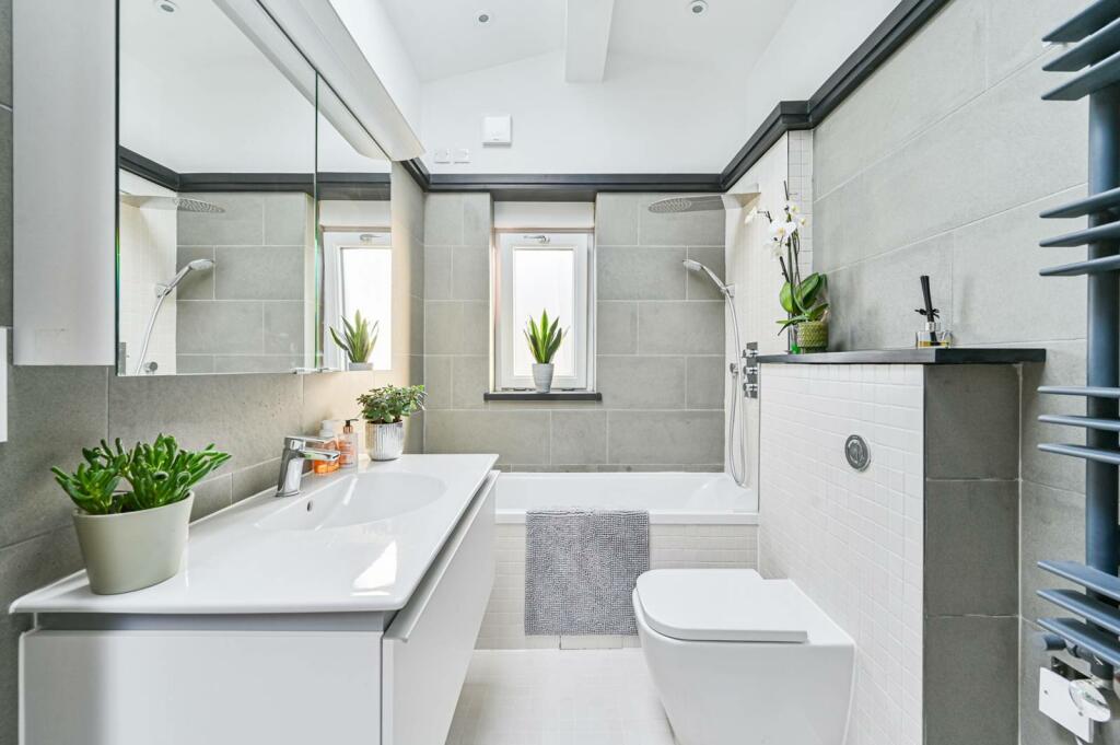 Additional image 22 of Grangewood Lane, Beckenham, BR3