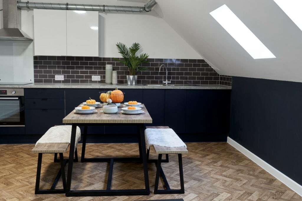 Additional image 34 of 98 Blackswarth Road, Three Crowns, Kings Court, Bristol