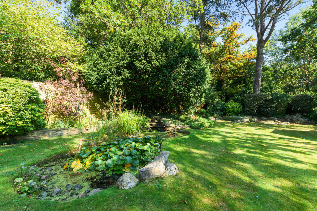 Additional image 13 of Walden Road, Chislehurst, BR7