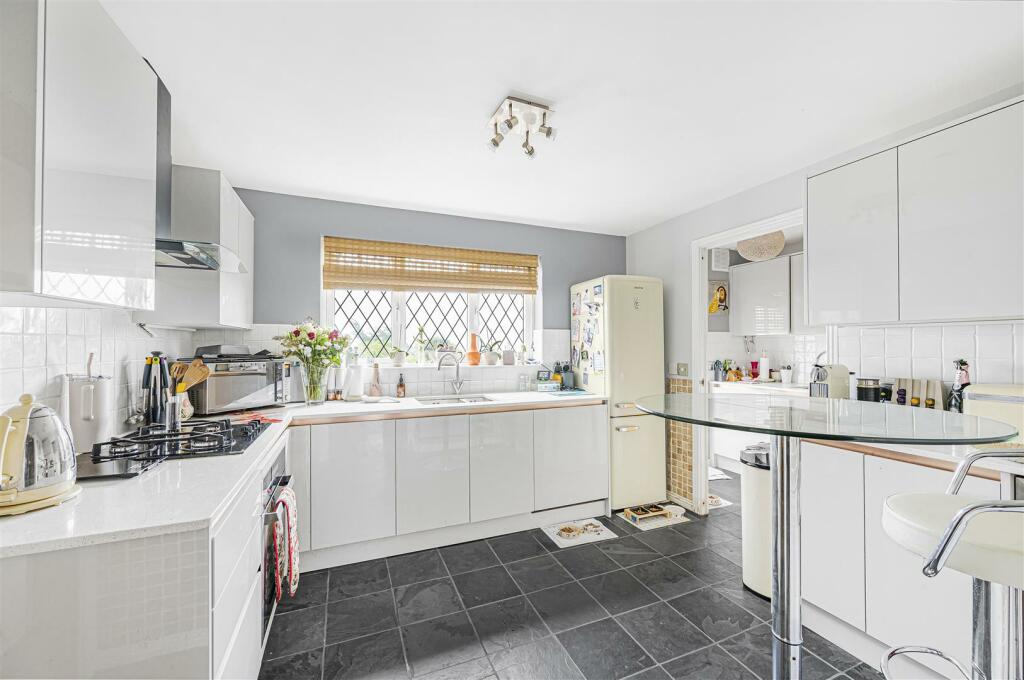 Additional image 3 of Hill Top Way, Newhaven