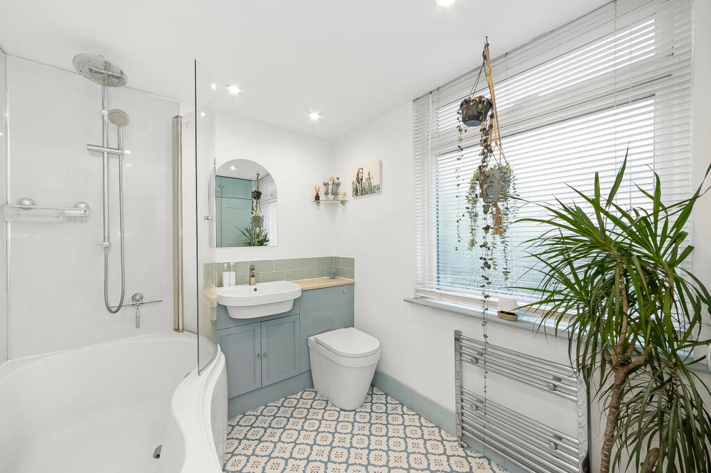 Additional image 6 of Bromley Common,  Bromley, BR2