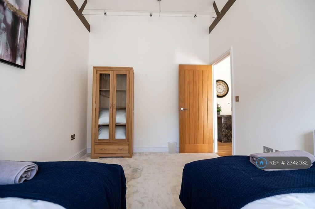 Additional image 40 of Fernhill Court, Almondsbury, Bristol, BS32