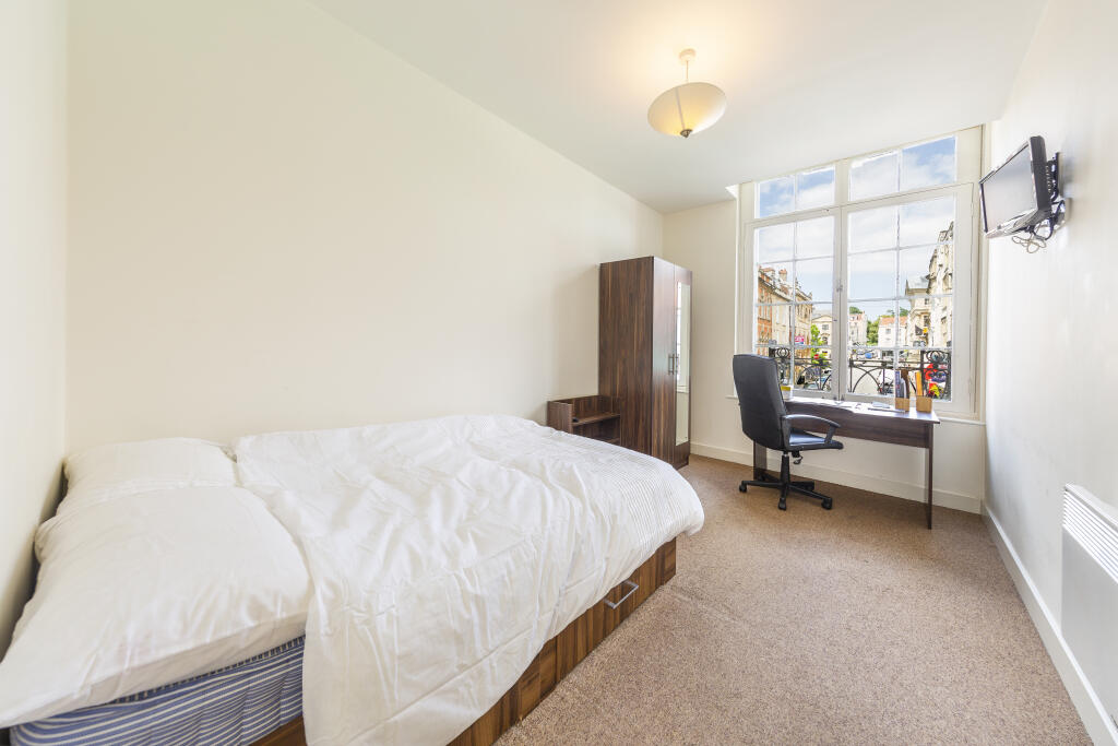 Additional image 8 of Princess Victoria St F8, Flat 8 (Rear), Clifton, Bristol, BS8