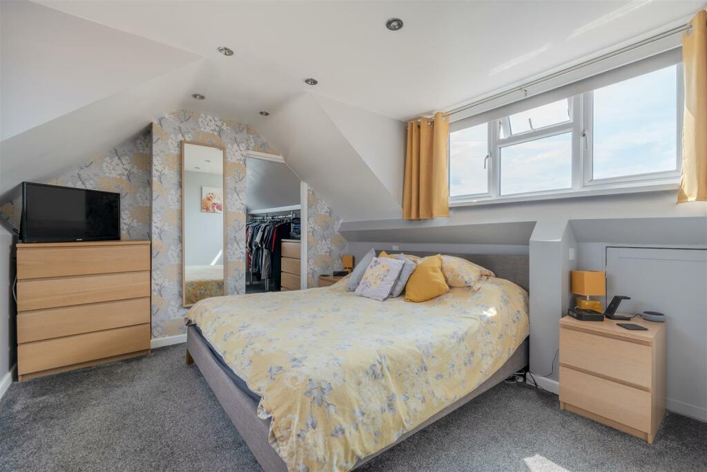 Additional image 16 of Oakfield Road, Keynsham, Bristol