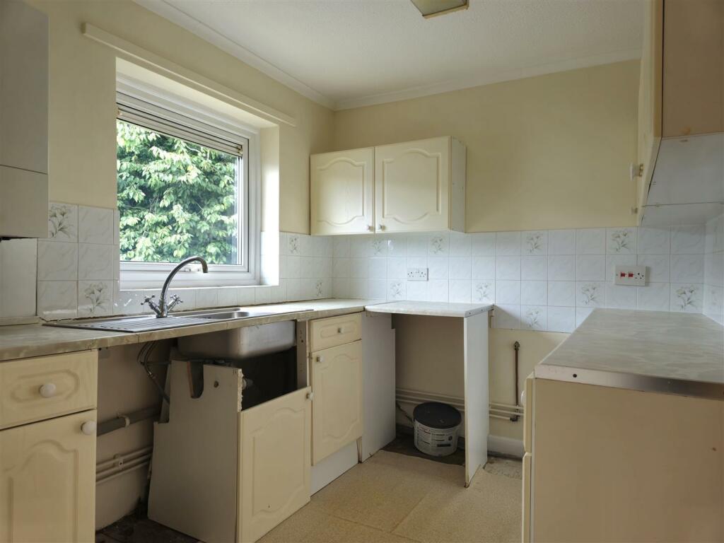 Additional image 9 of Heathfield Way, Nailsea