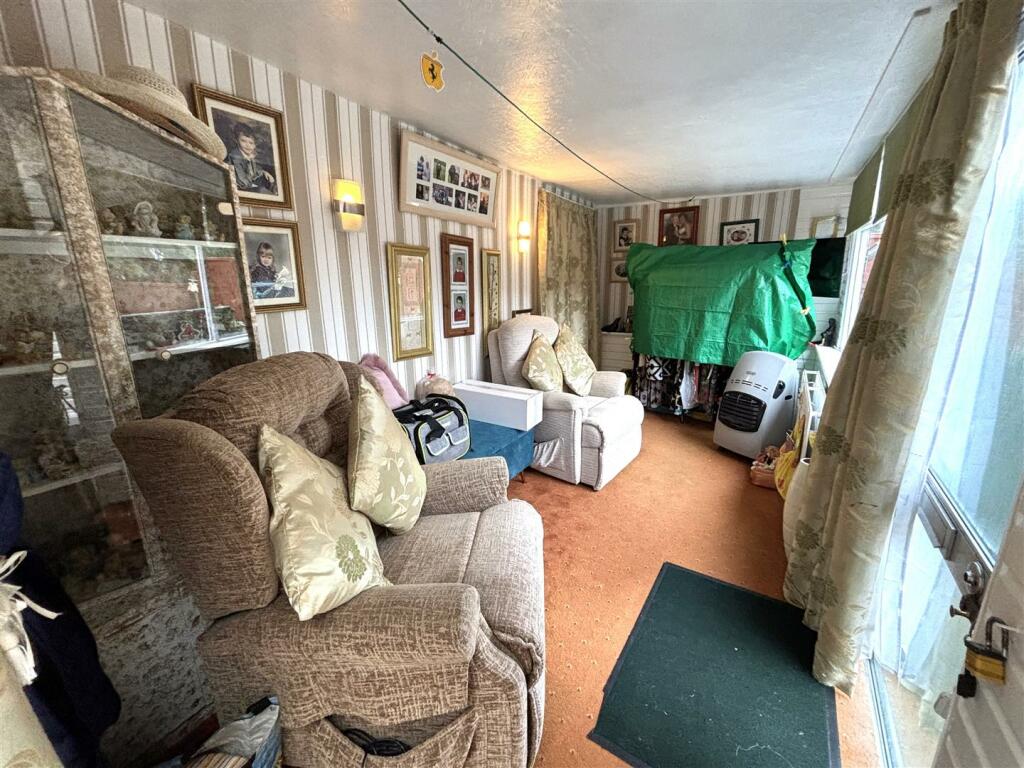 Additional image 16 of Fourlands Drive, Idle, Bradford, BD10