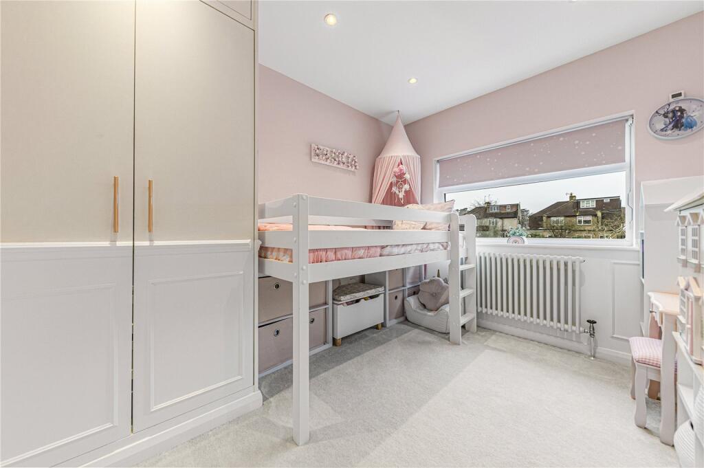 Additional image 8 of Hayes Wood Avenue, Bromley, BR2