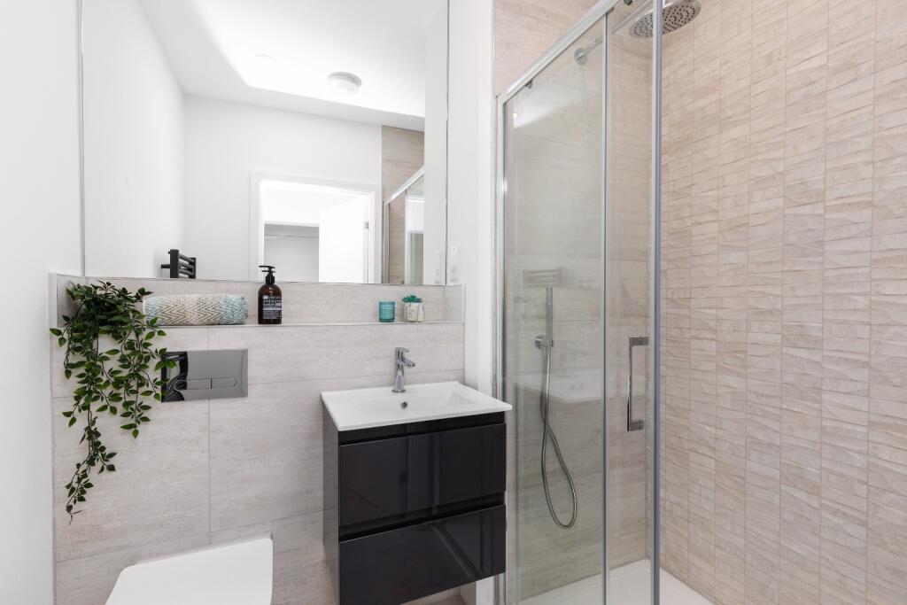 Additional image 16 of Park Drive, Lewes