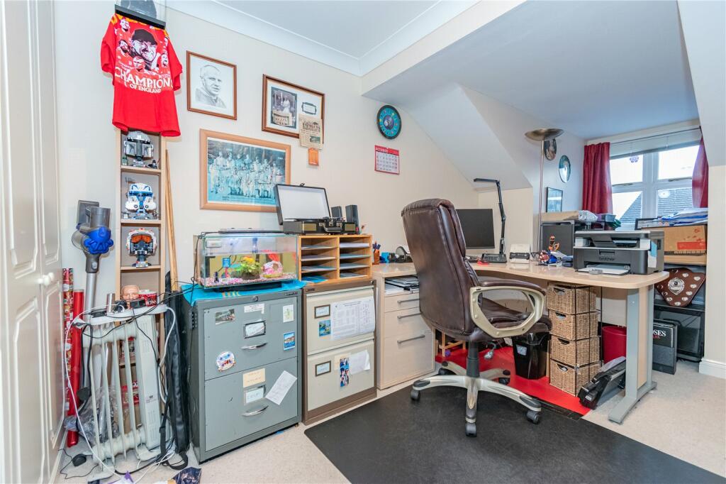 Additional image 23 of 28 Cypress Way, Penrith