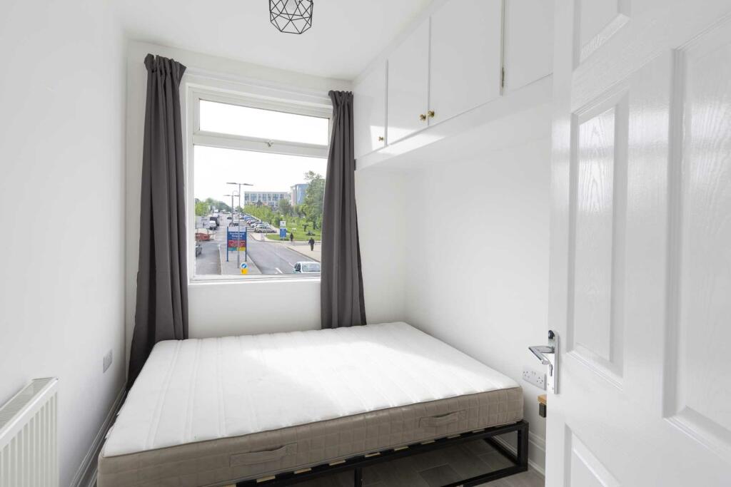 Additional image 11 of Southmead Road, Southmead