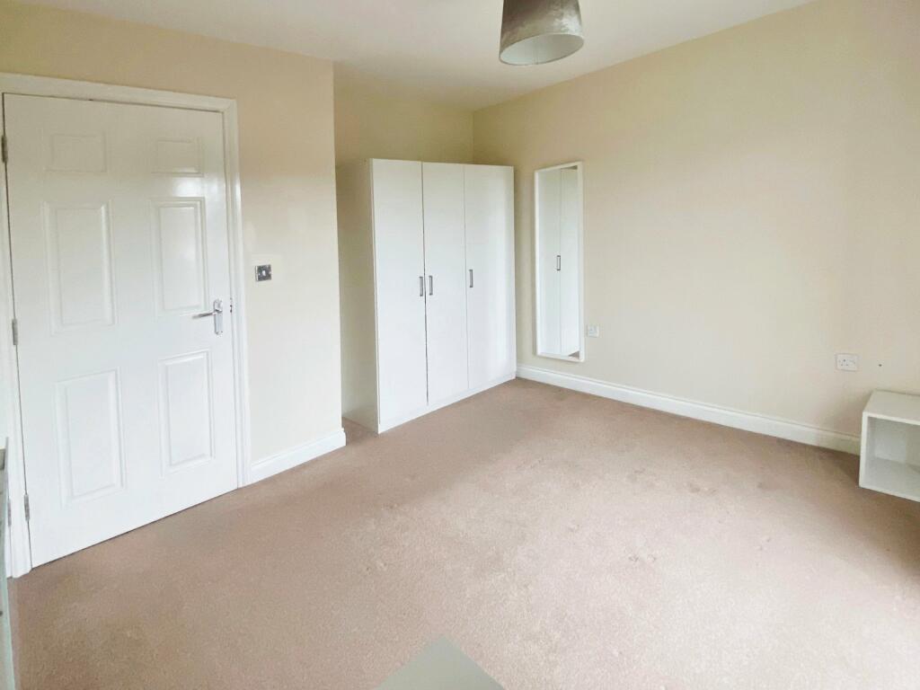 Additional image 10 of Manor Park Road, Cleckheaton, West Yorkshire, BD19