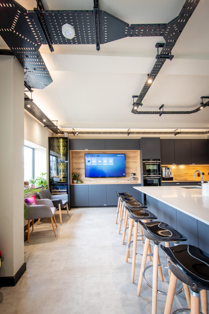 Additional image 5 of 1 Skyline Park, Bristol, City of Bristol, BS4