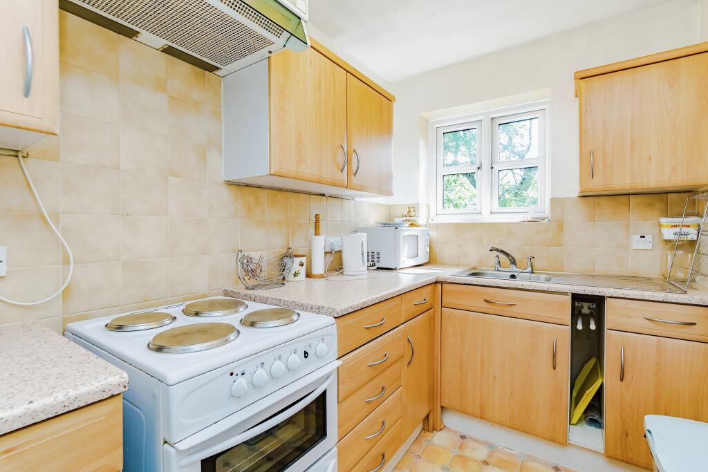 Additional image 13 of Pond Cottage Lane, West Wickham, BR4