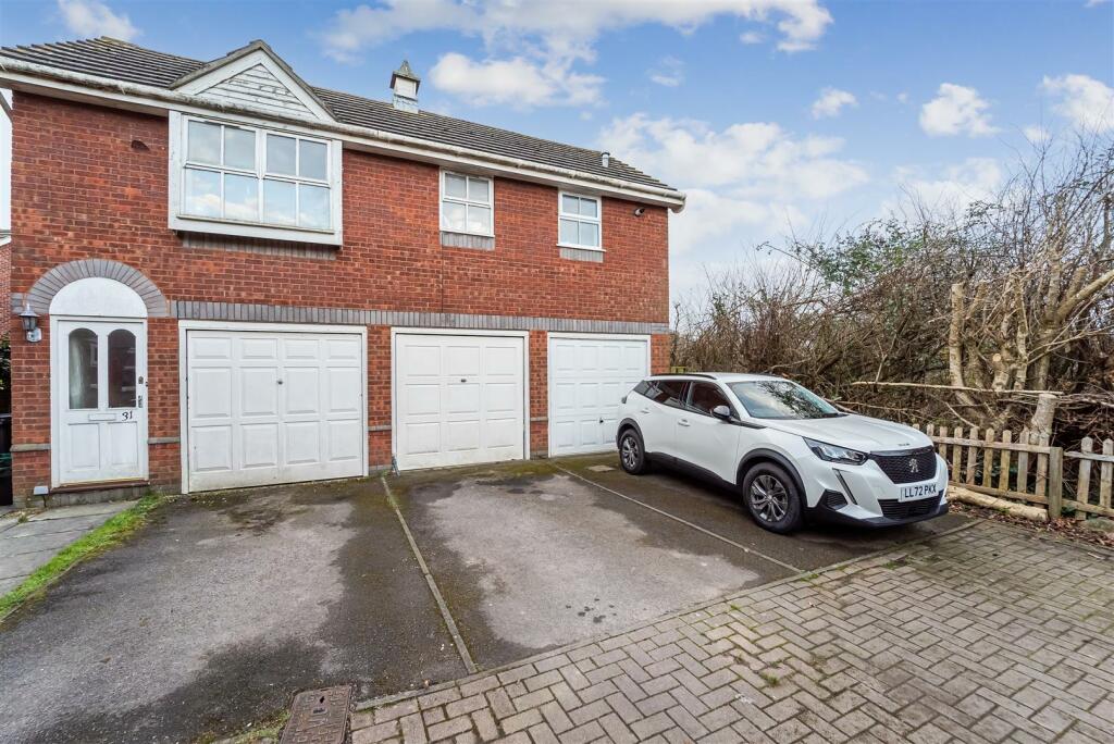 Additional image 12 of Hambledon Road, Worle - STUNNING HOUSE WITH GARAGE