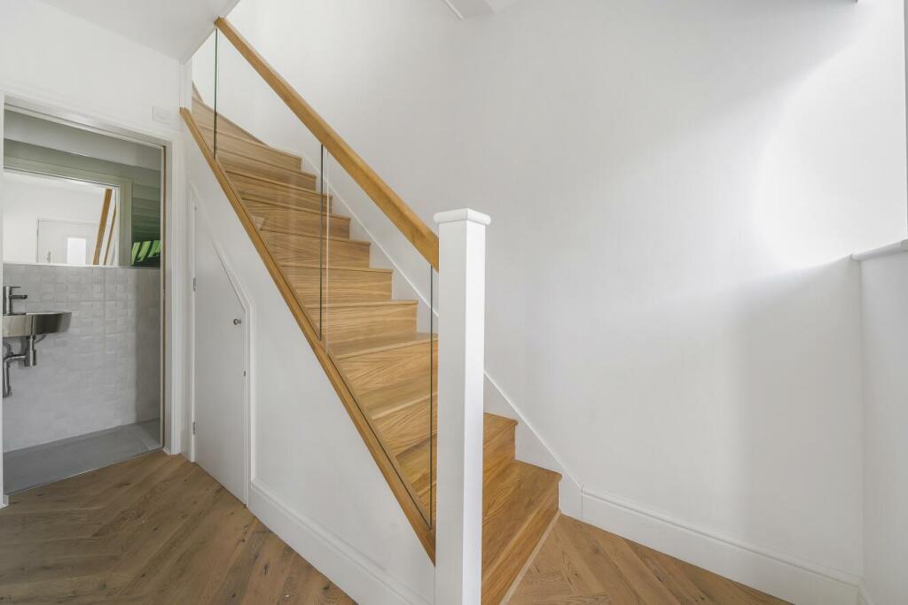 Additional image 12 of Birkbeck Road, Beckenham