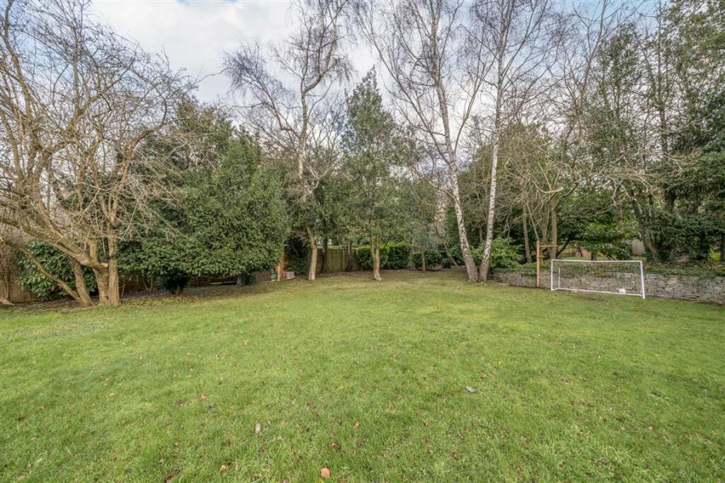 Additional image 14 of Clifford Avenue, Chislehurst