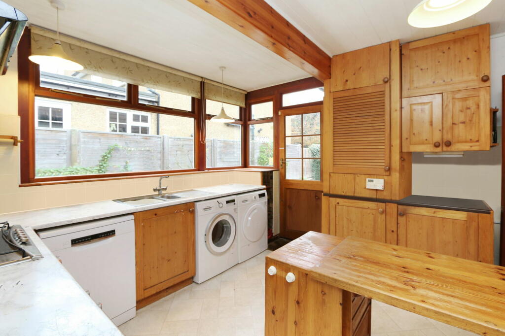 Additional image 4 of Sandy Ridge, Chislehurst, BR7 5DP