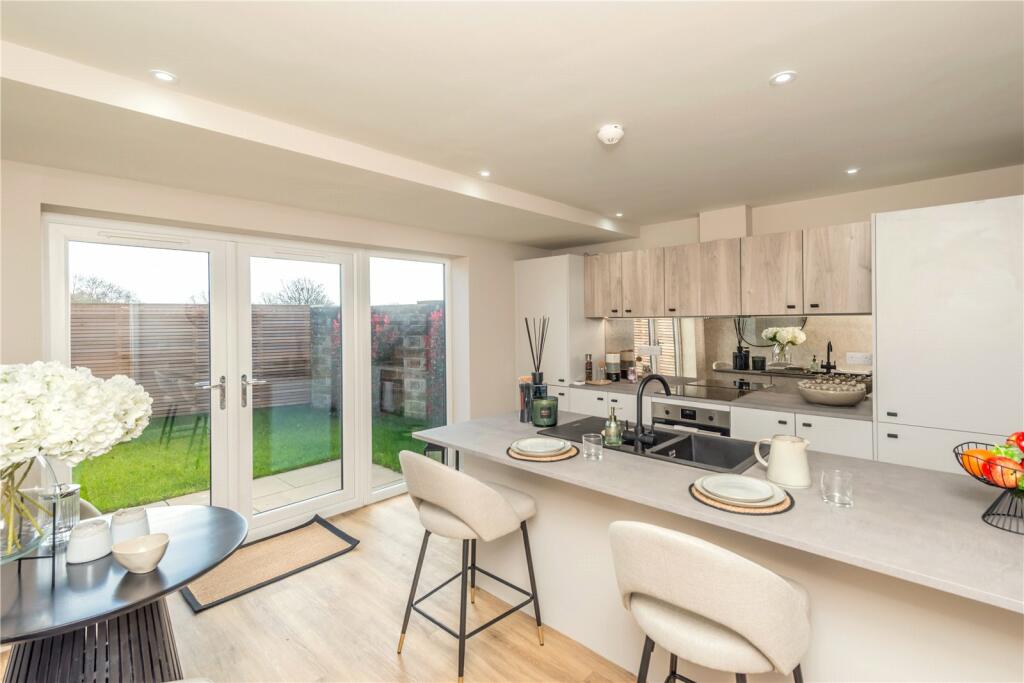 Additional image 2 of Spen Lane, Gomersal, Cleckheaton, BD19