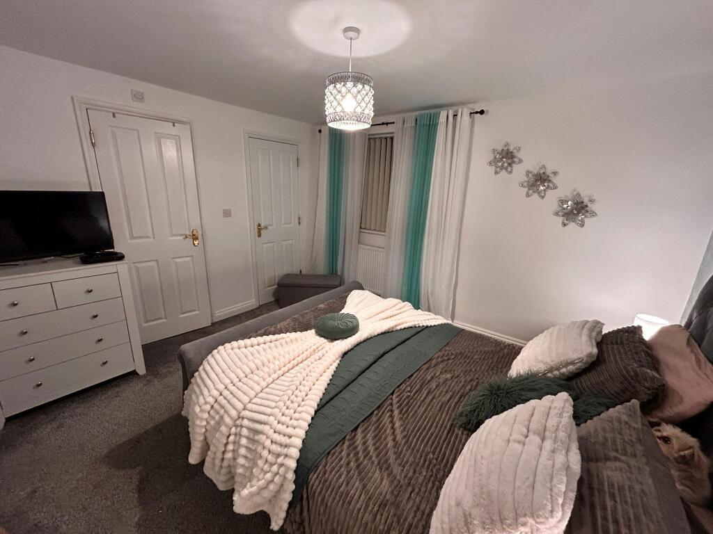 Additional image 22 of North Road, Winterbourne, Bristol