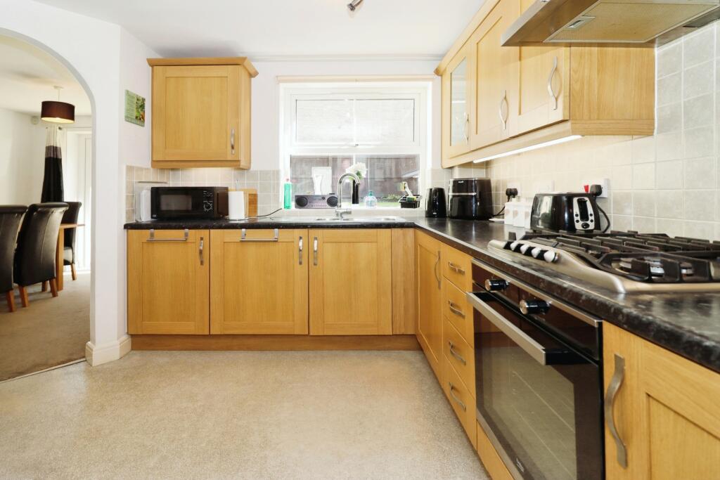 Additional image 18 of Dragonfly Close, Kingswood, Bristol, Gloucestershire, BS15