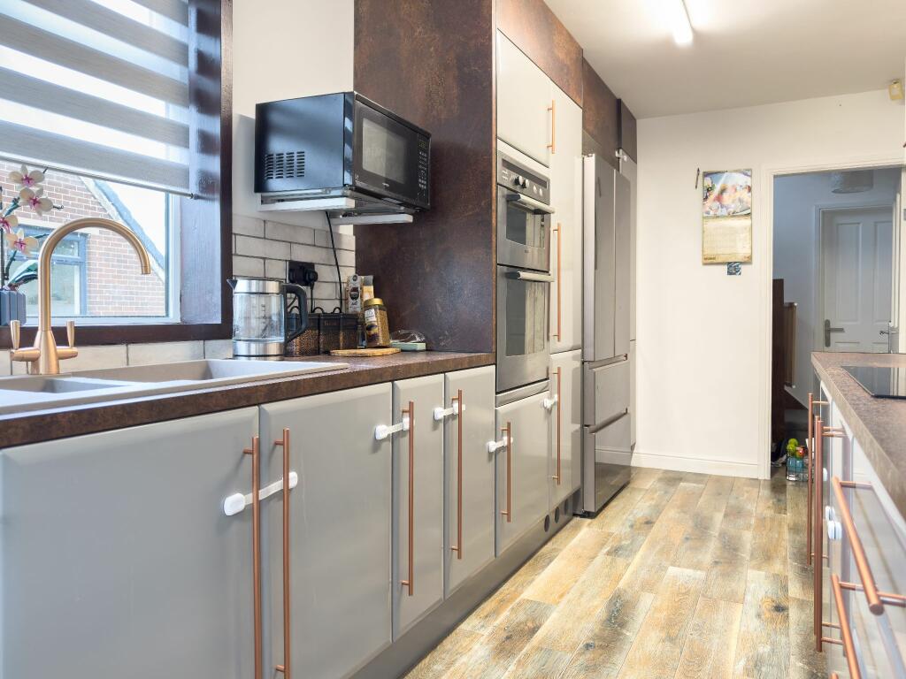 Additional image 5 of Elizabeth Crescent, Wyke, BD12 8NG