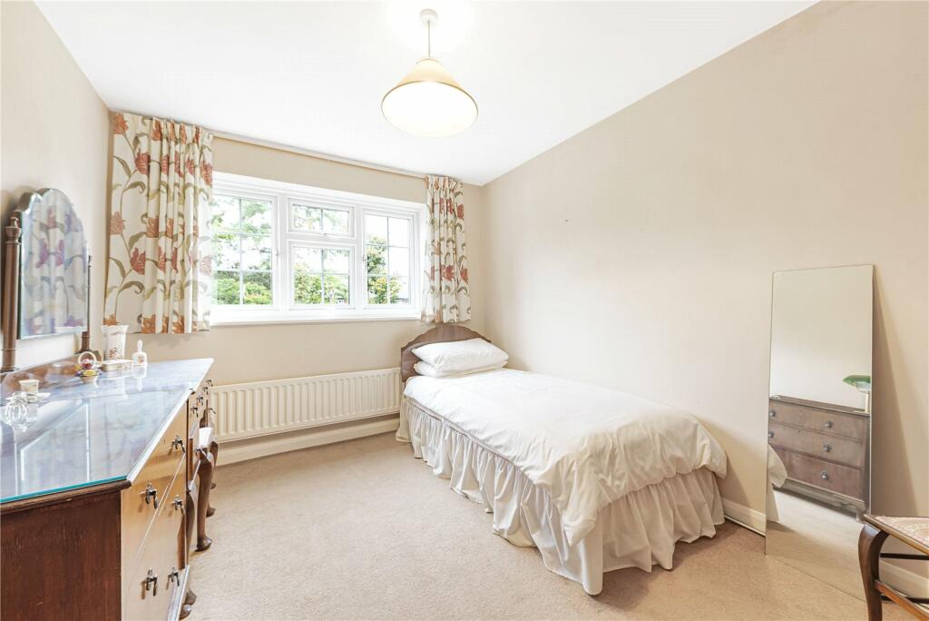 Additional image 13 of Oakfield Lane, Keston, BR2