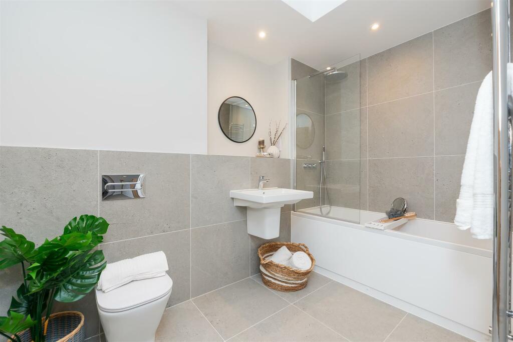 Additional image 6 of Westleigh Road, Westerleigh, Bristol