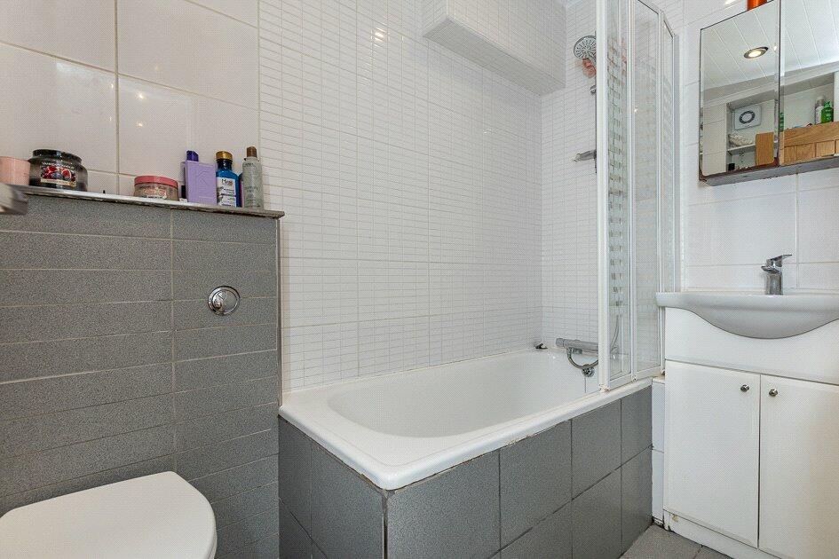 Additional image 7 of Elmscott Road, BROMLEY, Kent, BR1