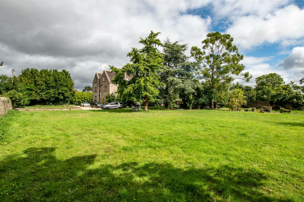 Additional image 26 of Edge of Keynsham, adjoining countryside