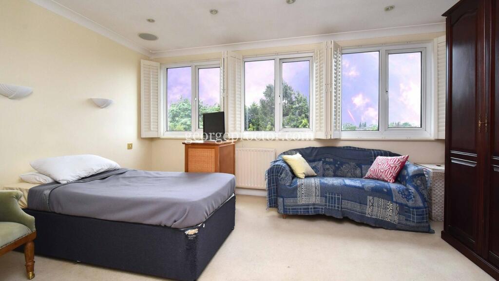 Additional image 21 of Blenheim Road, Bickley, BR1