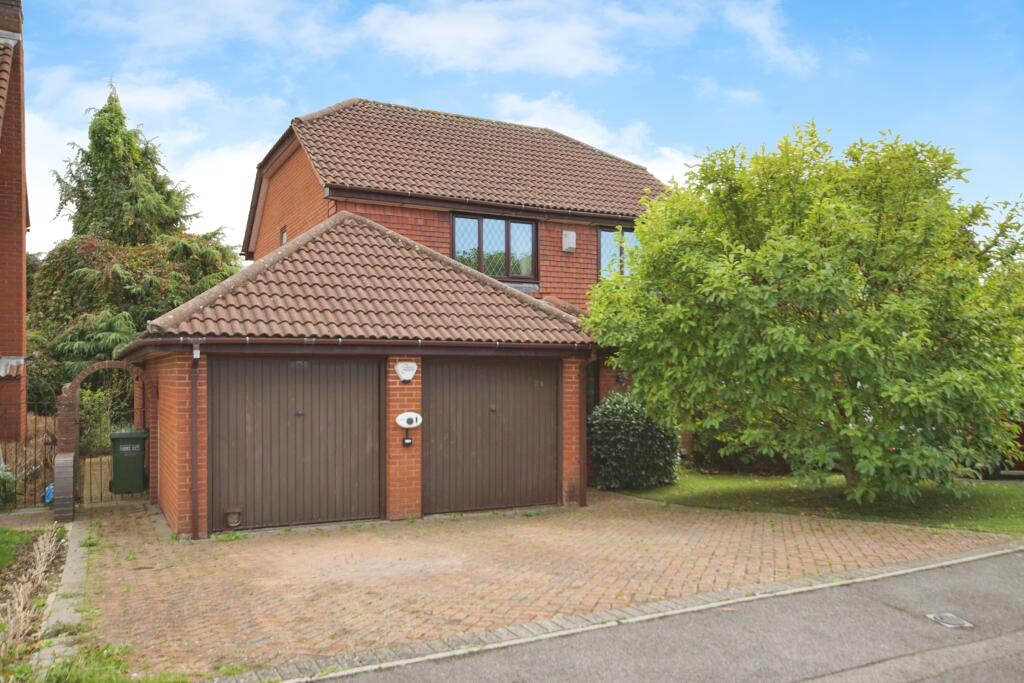 Stean Bridge Road, Bradley Stoke, Bristol, Gloucestershire, BS32