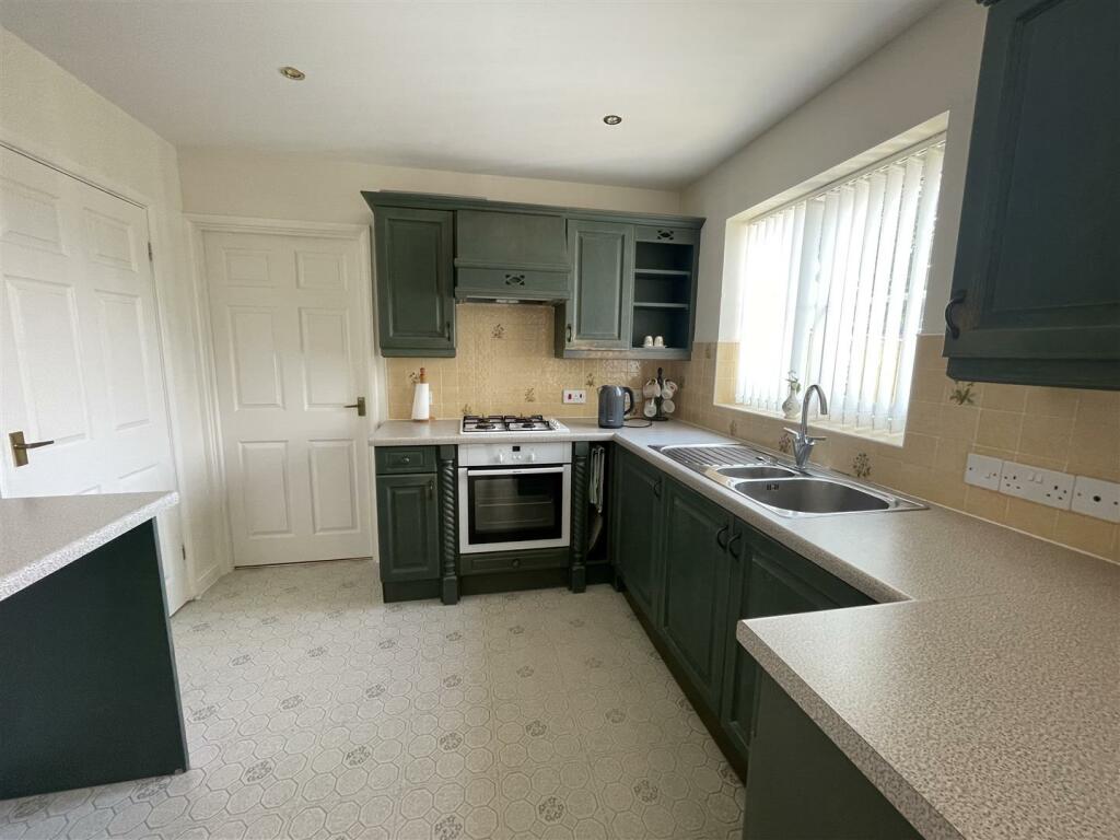 Additional image 8 of Wingard Close, Uphill - No Chain