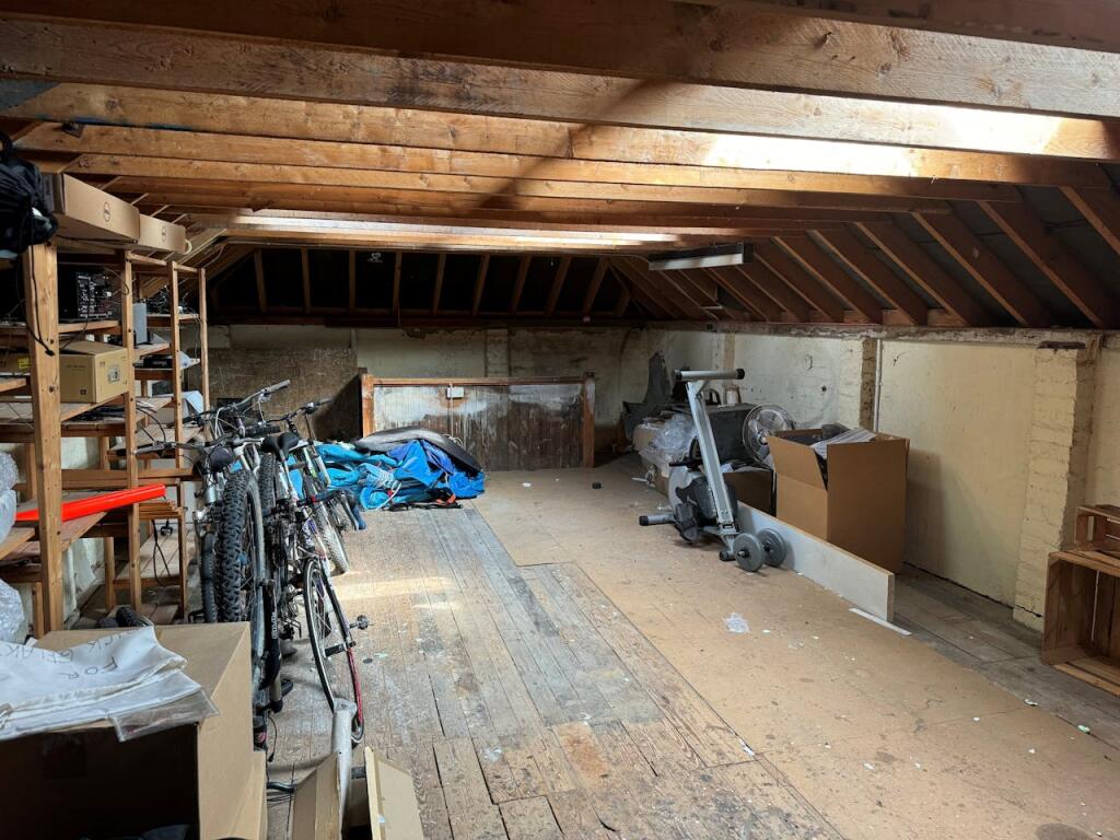 Additional image 13 of 68 High Street, Steyning, BN44 3RD