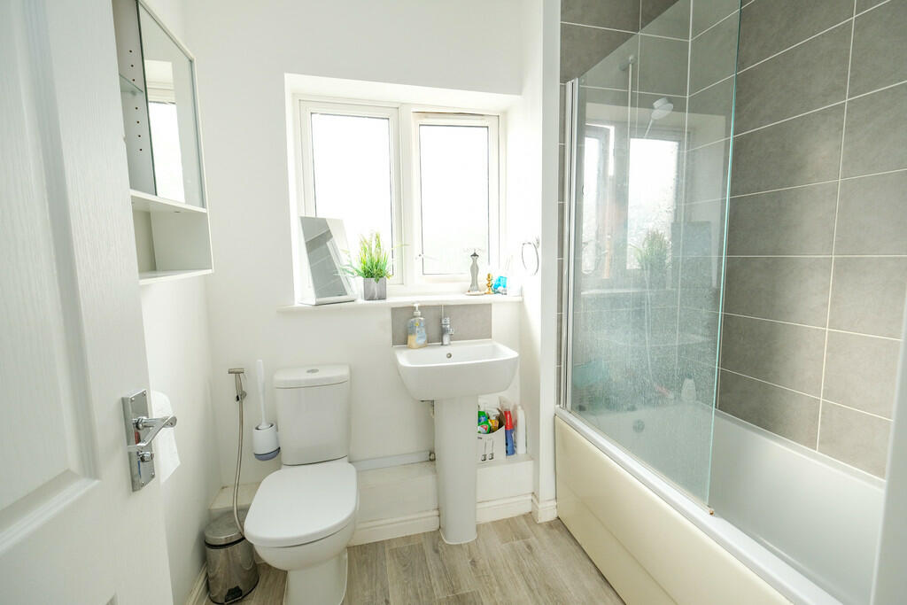 Additional image 5 of Stilwell Close, Orpington