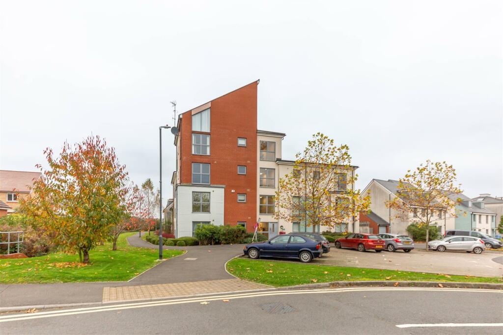 Additional image 15 of Long Down Avenue | Cheswick Village