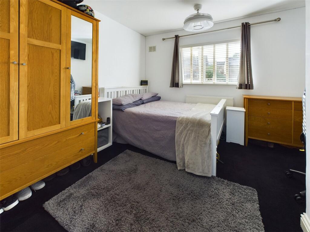 Additional image 11 of Chipperfield Drive, Bristol