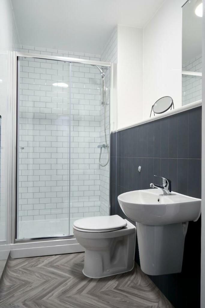 Additional image 47 of 98 Blackswarth Road, Three Crowns, Kings Court, Bristol