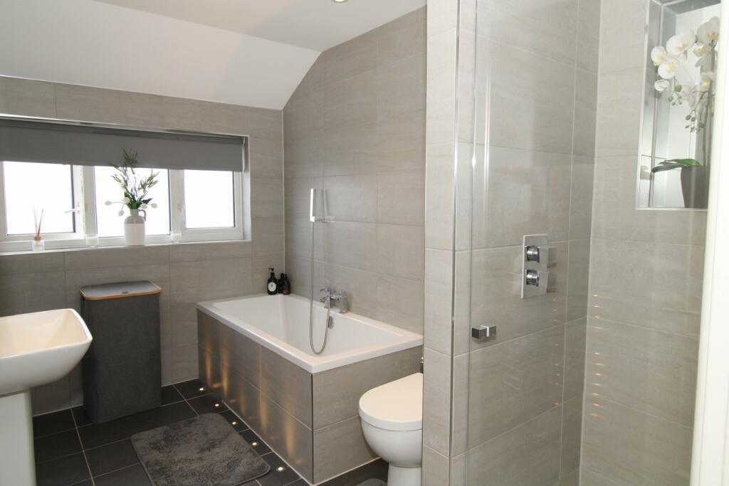 Additional image 9 of Linden Leas, West Wickham, BR4