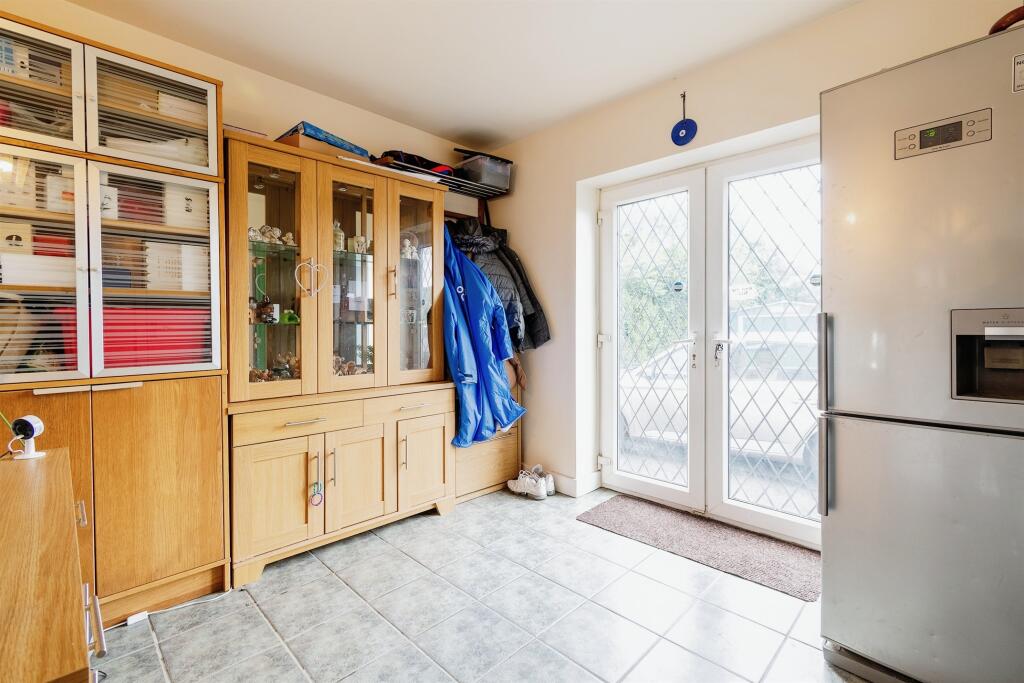 Additional image 6 of Wagon Lane, Bingley