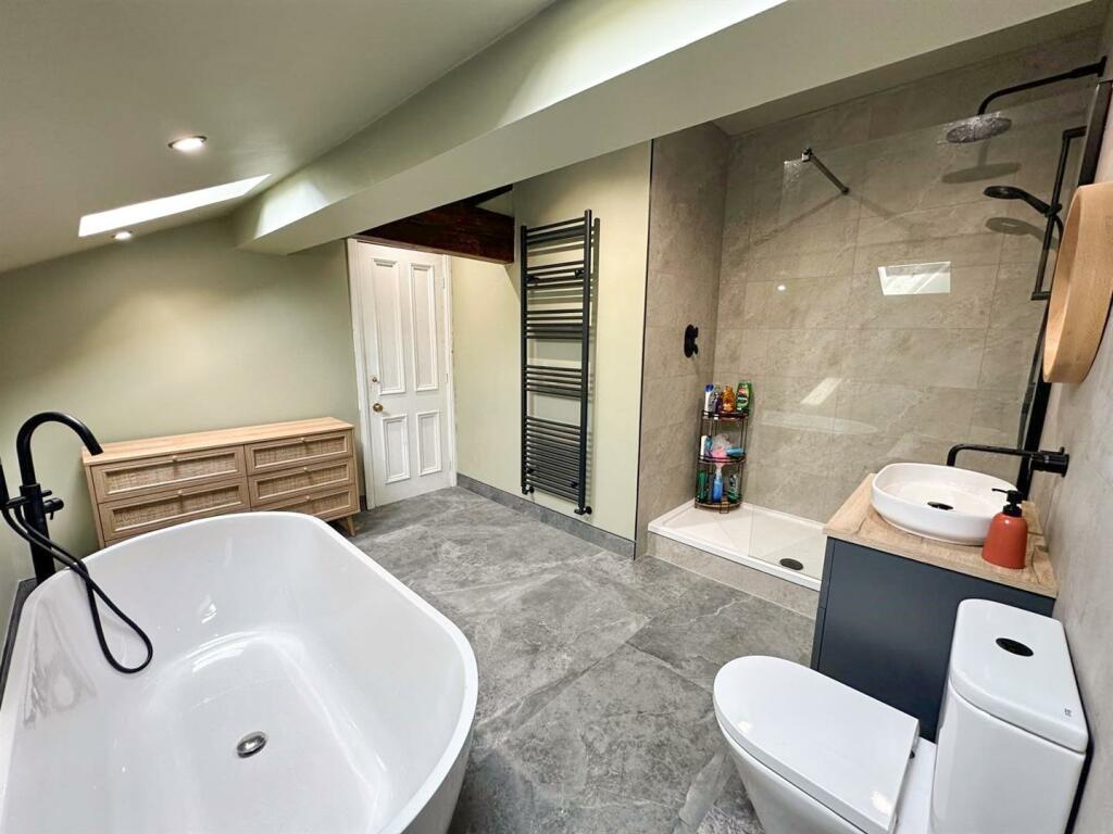 Additional image 14 of Cowling Hill, Cowling