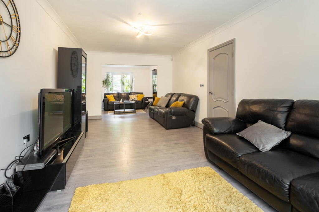 Additional image 14 of Grange Park Drive, Bingley, BD16 1NJ